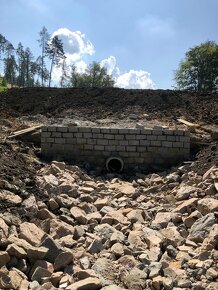 Kamenárske práce, oporné múry, chodníky a svahy z kameňa, - 14