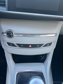 Peugeot 308 1.6 THP Allure - 14