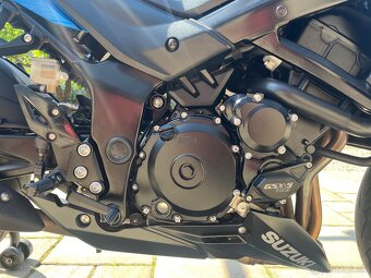 Suzuki GSX-S 750 - 14