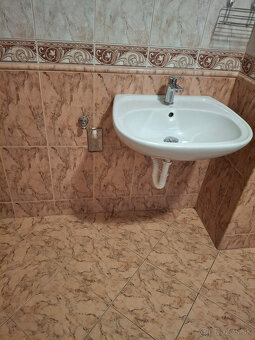 Prenájom 3- izbový byt Kysucké Nové Mesto - centrum 80 m2 - 14