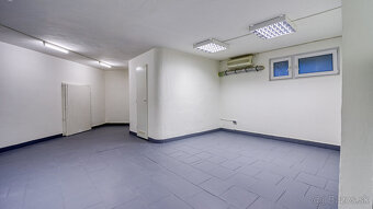 Zrekonštruovaný skladový priestor vo Vrakuni na prenájom - 14