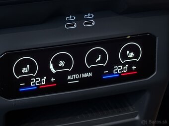 BMW 550e xDrive Touring M Sport, B&W, Pano, Ťažné, HUD - 14