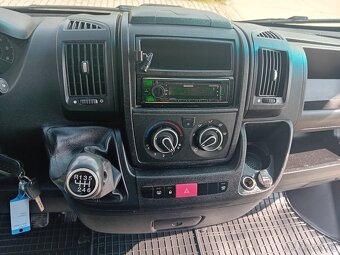 Fiat Ducato 2,3 JTD 118KW L4 H2 MAXI - 2021 - 14