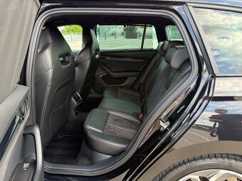 Škoda Octavia Combi RS 2.0 TDI DSG - 14