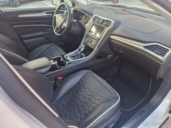 Ford Mondeo Vignale Hybrid - 14