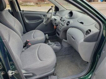 Toyota Yaris 1,0 vvti 50kw - 14