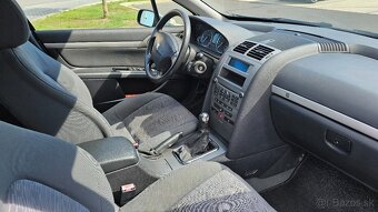 Peugeot 407 SW 1.8 combi - 14