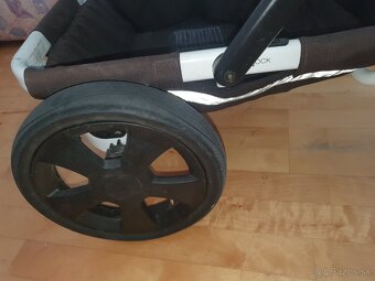 Kočík značky Britax - 14