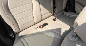 Mercedes-Benz EQC 400 4MATIC - 14