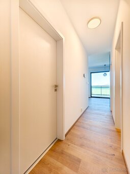 Moderný 2-izbový byt s veľkou terasou, Novostavba-Panoráma - 14