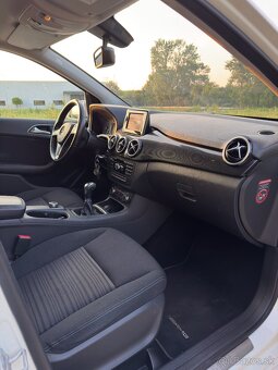 Mercedes-Benz B200 CDI - 14