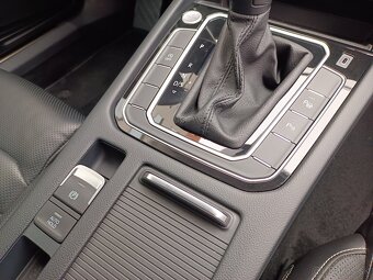 VW Passat B8 Elegance 2.0TDI 110kW DSG - záruka Autodraft - 14