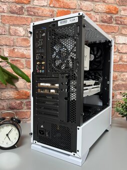 i3 13100\16GB\RTX 3070\SSD\650W Zdroj - 14
