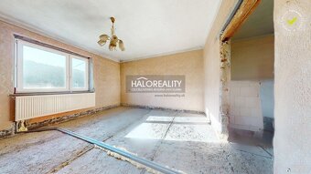 HALO reality - Predaj, rodinný dom Pohronská Polhora - ZNÍŽE - 14