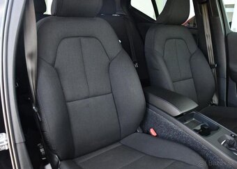 Volvo XC40 T3 PO SERVISE TAŽNÉ MANUÁL 120 kw - 14