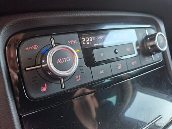 Volkswagen Touareg II 3.0 TDI V6 - 14