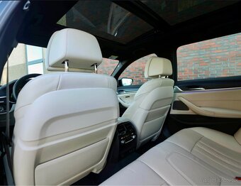 BMW 540i Touring xdrive 245KW, M SPORT - 14