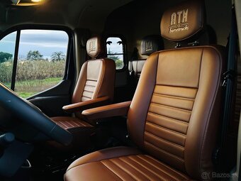 Prepravník koní Renault Master 5-miestny ATM / Automat NOVE - 14