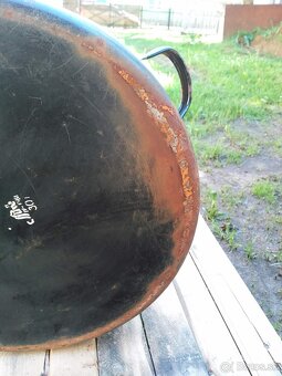 Smaltované hrnce, nádoby - 14