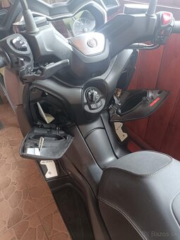 Skuterr Yamaha X MAX- Tech Max - 14