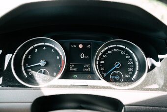 Volkswagen Golf R 2.0 TSI 4MOTION DSG - 14