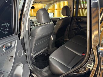 Subaru Forester 2.0i XT CVT Exclusive NAVI - 14