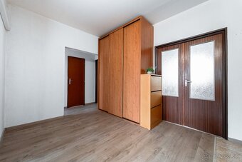 Na prenájom 4 izbový byt na ulici Bauerova na sídlisku KVP - 14