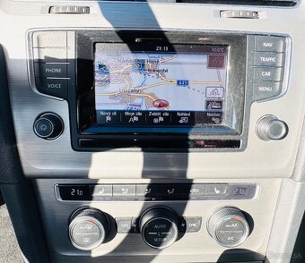 Volkswagen Golf VII 1,6 TDI DSG Variant, AUTOKLIMA, NAVI - 14