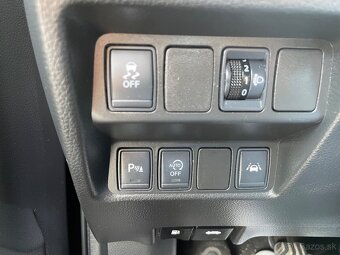 Nissan Qashqai 1.5 dCi 81kw Tekna 2015 6r.manuál - 14