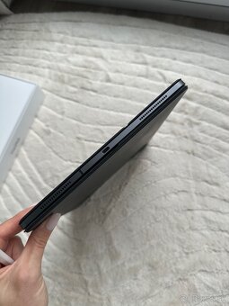 Apple iPad Pro 128GB - 14