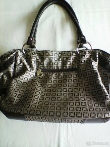 Kabelky a tašky - 14