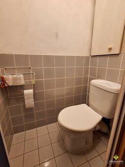 Veľkometrážny 3,5 izbový byt Prievidza Ul. Clementisa - 14