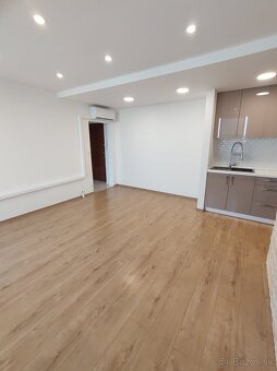 3 izbový, 57m2+6m loggia, Trieda SNP; Košice-Západ - 14
