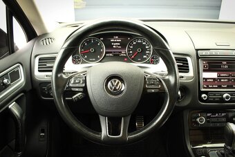 Volkswagen Touareg II 4.2 V8 TDI Premium 4MOTION - 14