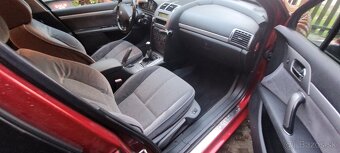 Peugeot 407 - 14