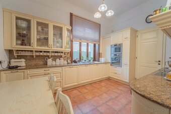Predaj 6 izbový dom, 300m2 + 1350m2 Bernolákovo, Senec - 14