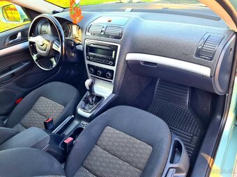 Predám Škoda Octavia 2 Combi Facelift 2.0 Tdi (103KW TOP - 14
