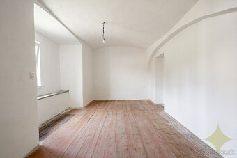 ►Veľký Apartmán 4izb. pri jazerách so záhradou a chatkou v h - 14