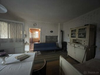 Na predaj 2 rodinné domy, dva svety v obci Vaďovce - 14