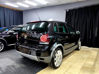 Volkswagen Polo 1.4 16V Cross - 14