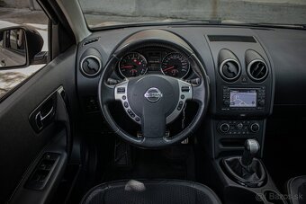 Nissan Qashqai 1.6i Tekna 4x2 (EU5) - 14