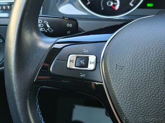 Volkswagen Golf eGolf 100 KW - 14