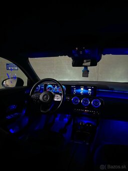 Mercedes-Benz A 200 AMG - 14