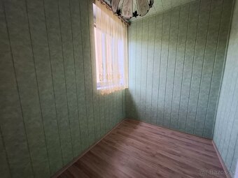 NA PREDAJ - 3 izb.byt s atmosférou rod.domu HANDLOVÁ - 14