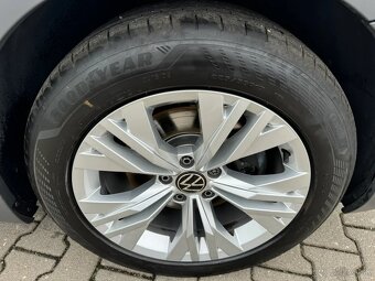 VW Passat Alltrack 2.0 4Motion - 14