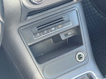 Volkswagen Tiguan 2,0tdi - 14
