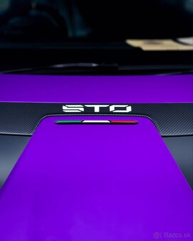Lamborghini Huracán STO | MR Collection 1/18 - 14