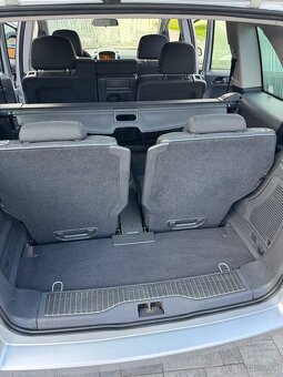 Opel Zafira 1.9 CDTi, 7 miest - 14