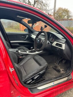 Rozpredam bmw e90 318i Mpaket - 14