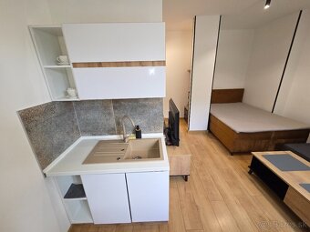 Krátkodobý Prenájom-Apartmán v BB od 3 hod. - 14